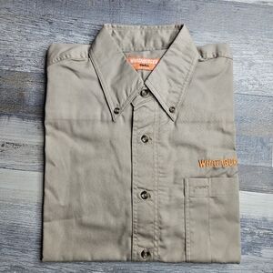 Whataburger Uniform NEW Khaki Button Down Women's Medium